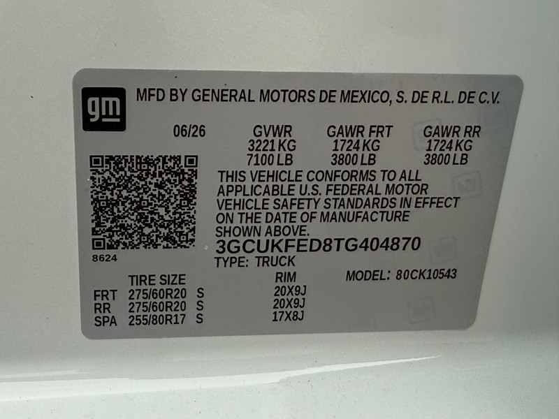 Chevrolet Silverado 1500 Vehicle Full-screen Gallery Image 20
