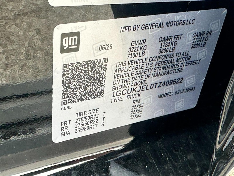 Chevrolet Silverado 1500 Vehicle Full-screen Gallery Image 18