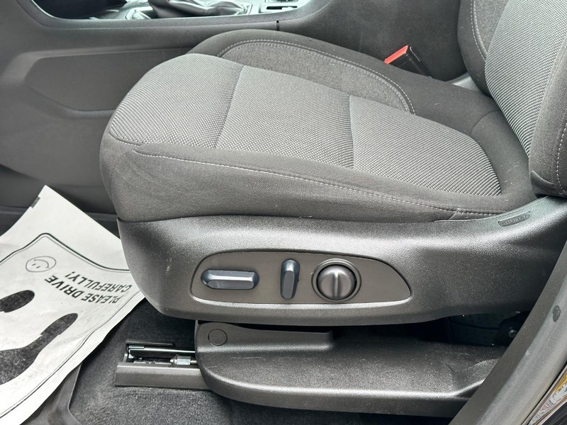 Chevrolet Traverse Vehicle Full-screen Gallery Image 18