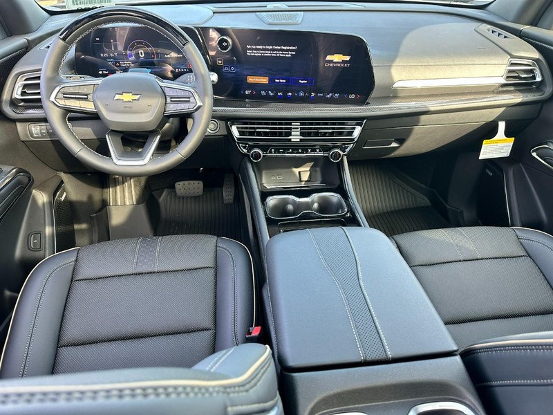 Chevrolet Traverse Vehicle Full-screen Gallery Image 8