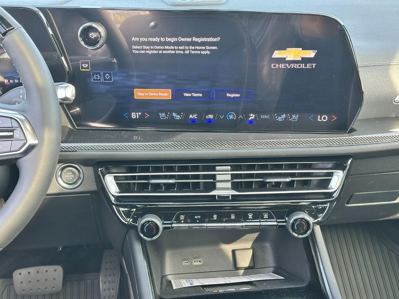 Chevrolet Traverse Vehicle Full-screen Gallery Image 10