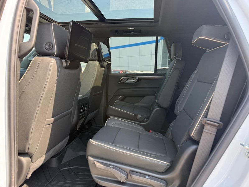 Chevrolet Tahoe Vehicle Full-screen Gallery Image 6