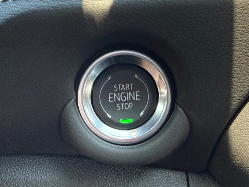 Chevrolet Tahoe Vehicle Full-screen Gallery Image 15