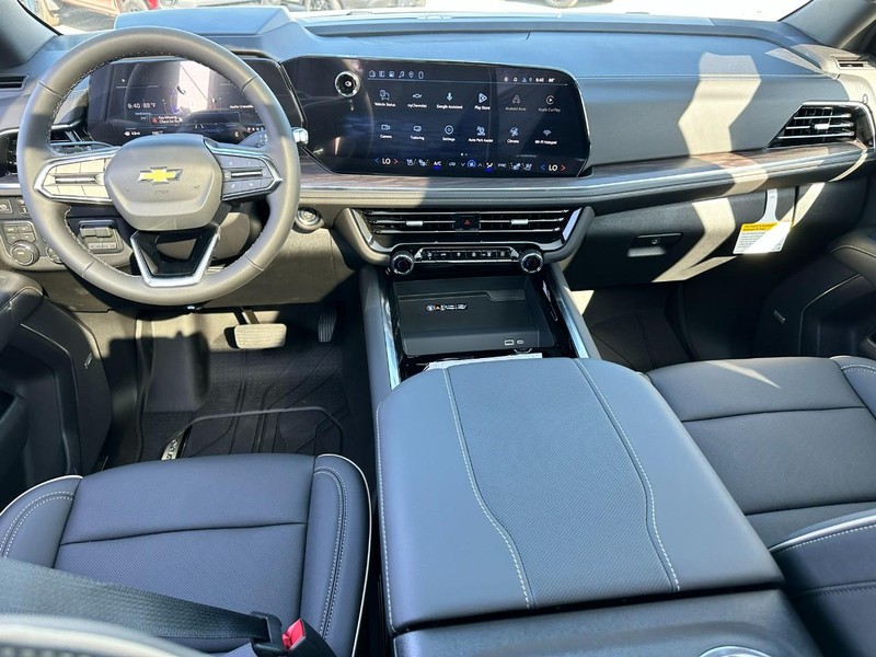 Chevrolet Tahoe Vehicle Full-screen Gallery Image 10