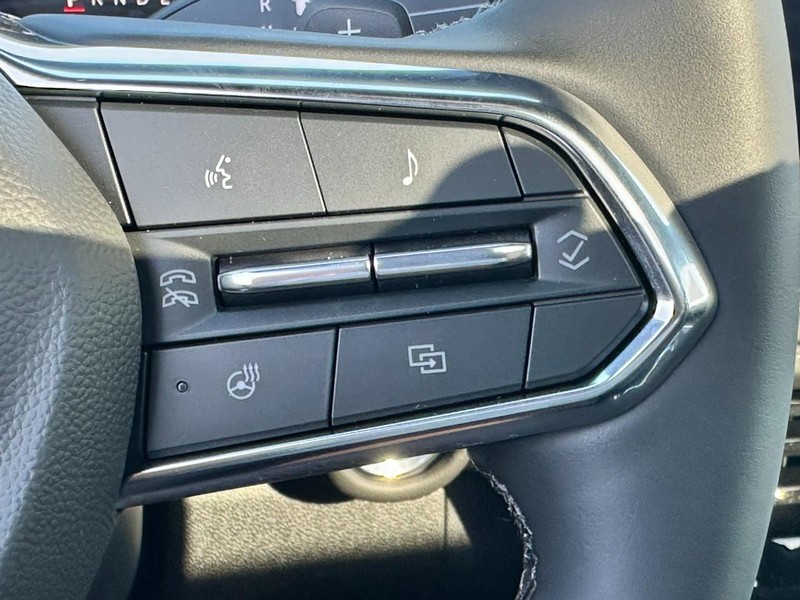 Chevrolet Tahoe Vehicle Full-screen Gallery Image 18