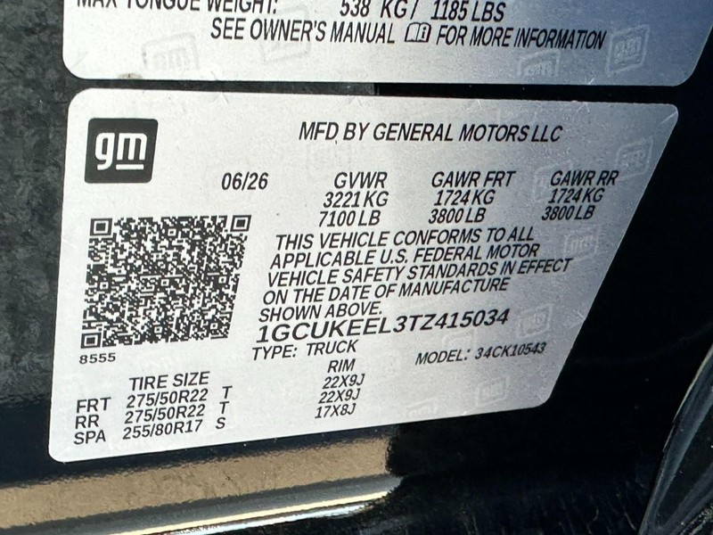 Chevrolet Silverado 1500 Vehicle Full-screen Gallery Image 16