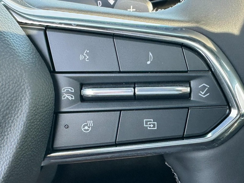 Chevrolet Tahoe Vehicle Full-screen Gallery Image 16