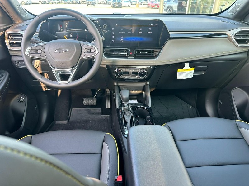 Chevrolet TrailBlazer Vehicle Full-screen Gallery Image 6
