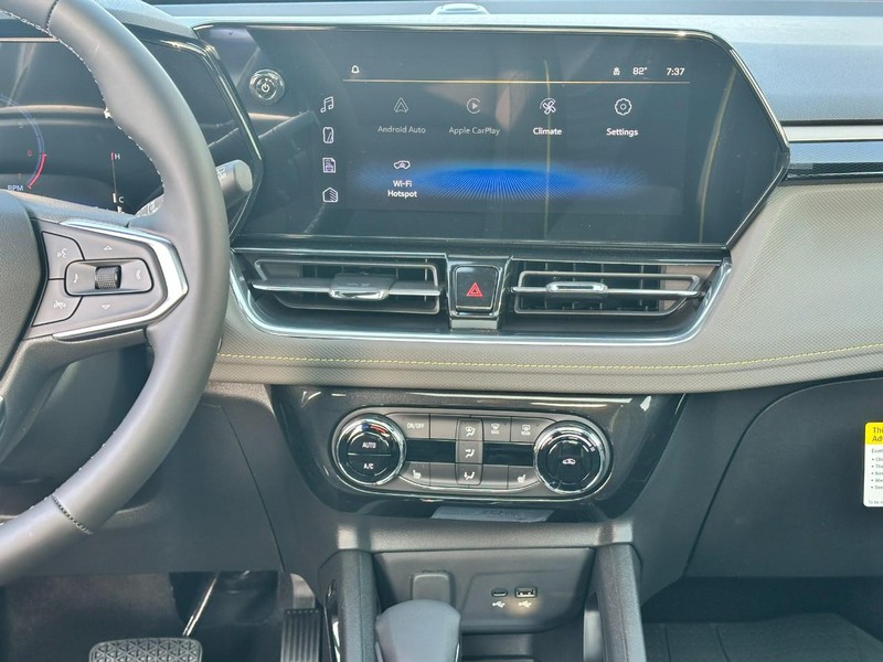 Chevrolet TrailBlazer Vehicle Full-screen Gallery Image 8