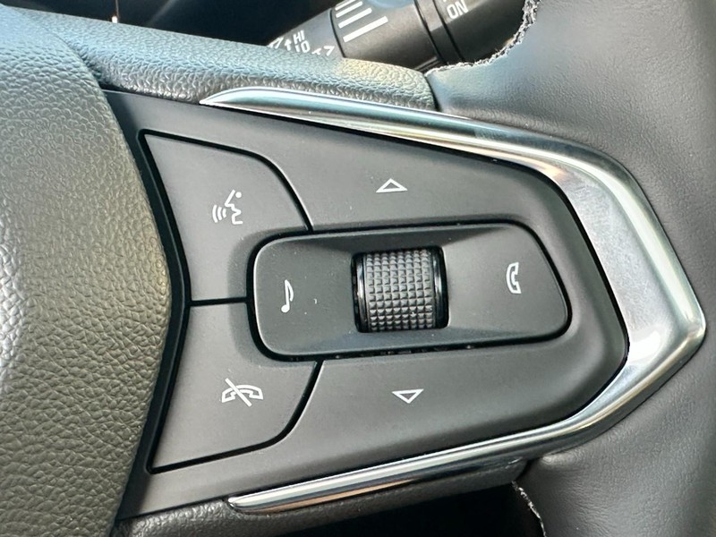 Chevrolet TrailBlazer Vehicle Full-screen Gallery Image 13