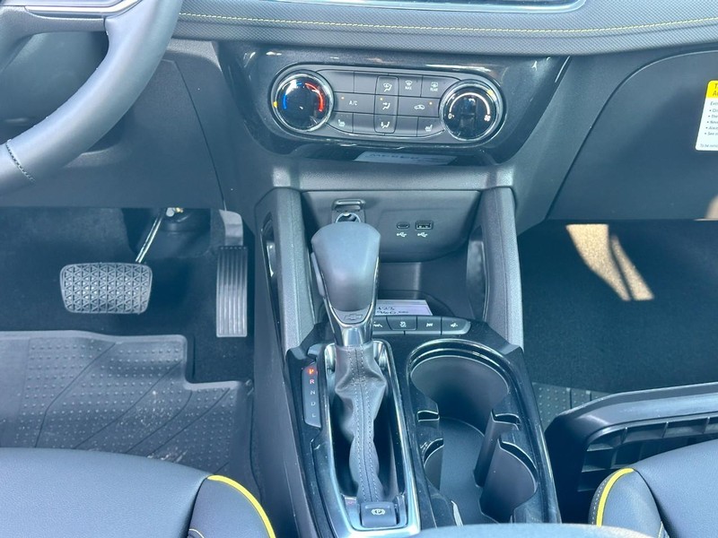 Chevrolet TrailBlazer Vehicle Full-screen Gallery Image 7