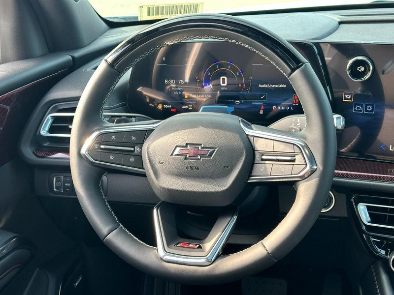 Chevrolet Traverse Vehicle Full-screen Gallery Image 9