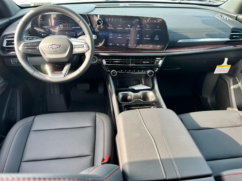 Chevrolet Traverse Vehicle Full-screen Gallery Image 7