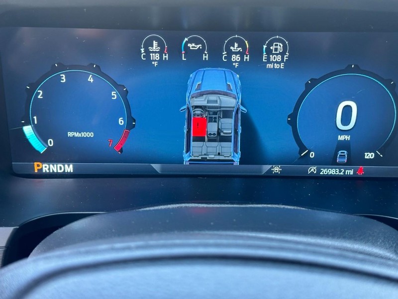 Ford F-150 Vehicle Full-screen Gallery Image 20