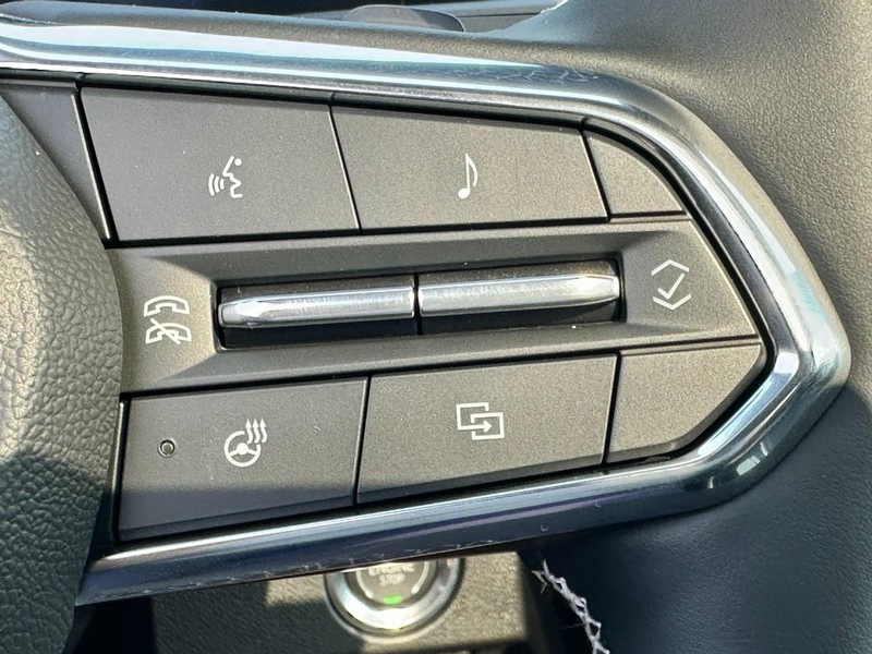 Chevrolet Traverse Vehicle Full-screen Gallery Image 15
