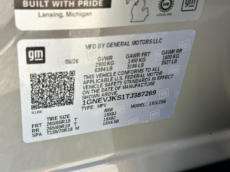Chevrolet Traverse Vehicle Full-screen Gallery Image 17