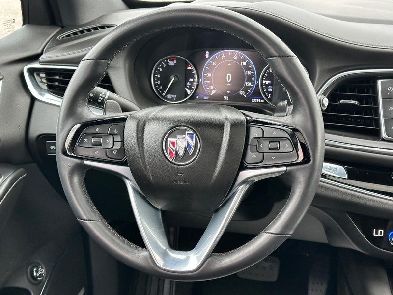Buick Enclave Vehicle Full-screen Gallery Image 14