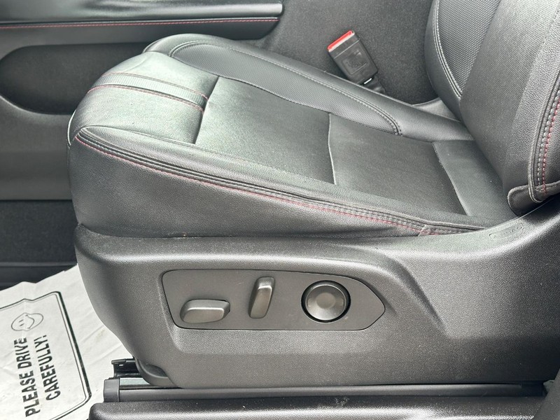 Chevrolet Tahoe Vehicle Full-screen Gallery Image 19