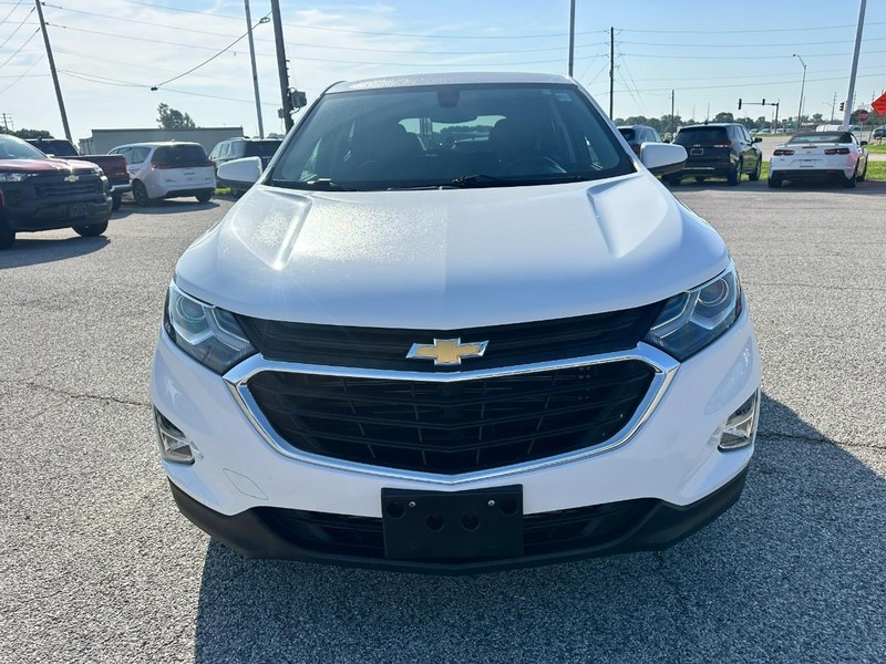 Chevrolet Equinox Vehicle Full-screen Gallery Image 09