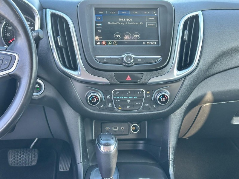 Chevrolet Equinox Vehicle Full-screen Gallery Image 13