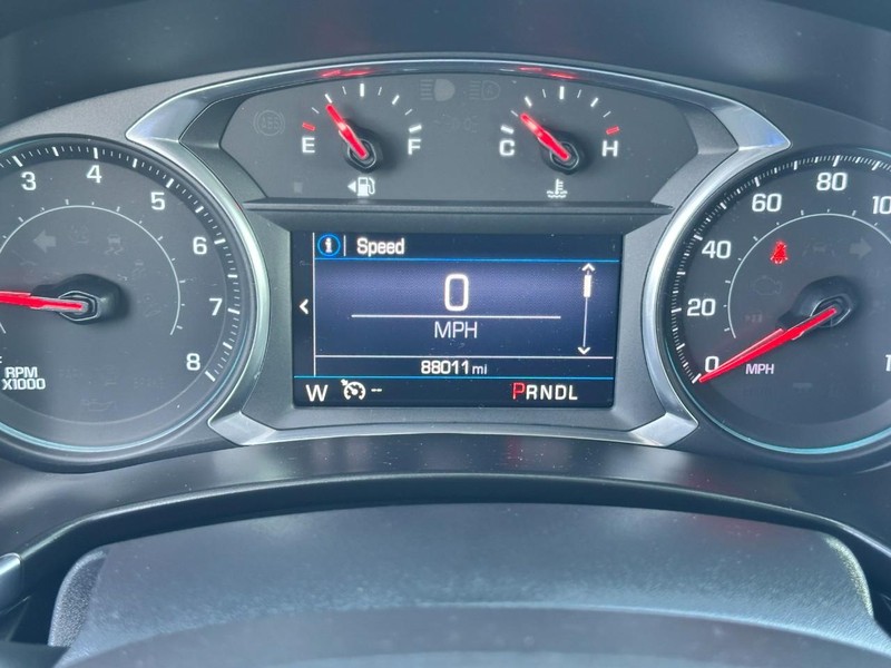 Chevrolet Equinox Vehicle Full-screen Gallery Image 20