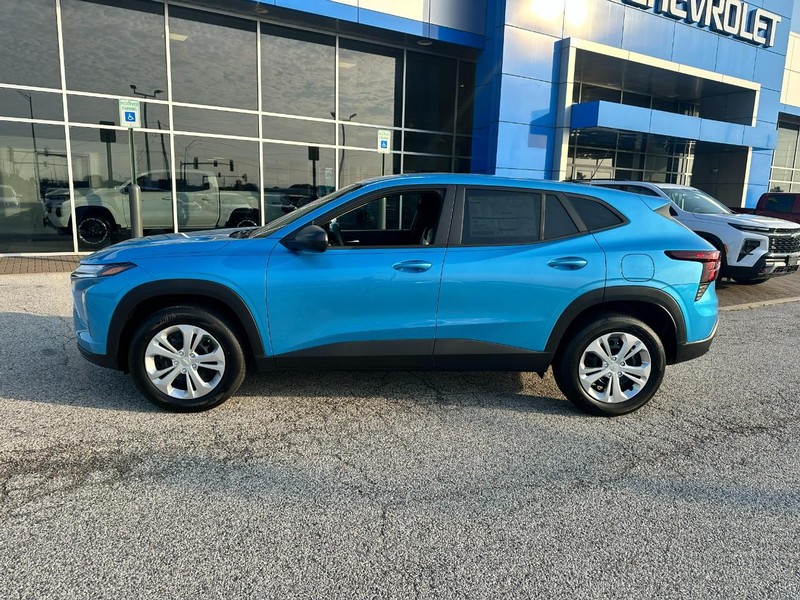 Chevrolet Trax Vehicle Full-screen Gallery Image 2
