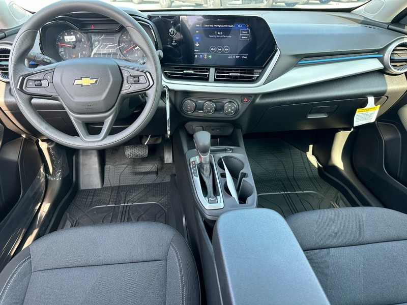 Chevrolet Trax Vehicle Full-screen Gallery Image 5