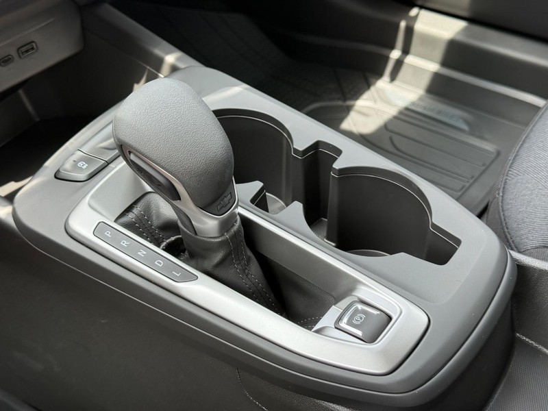 Chevrolet Trax Vehicle Full-screen Gallery Image 13