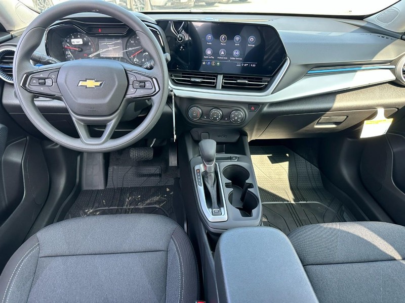 Chevrolet Trax Vehicle Full-screen Gallery Image 5