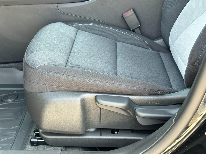 Chevrolet Trax Vehicle Full-screen Gallery Image 10