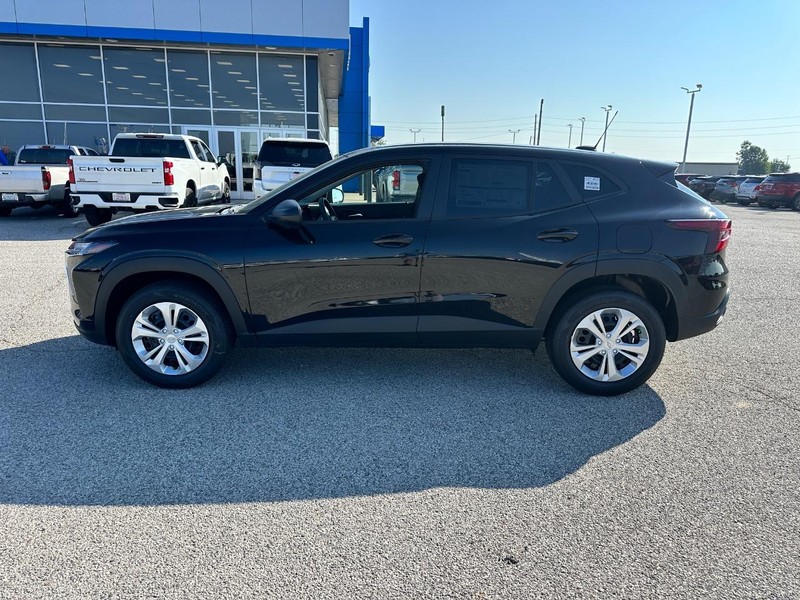 Chevrolet Trax Vehicle Full-screen Gallery Image 2