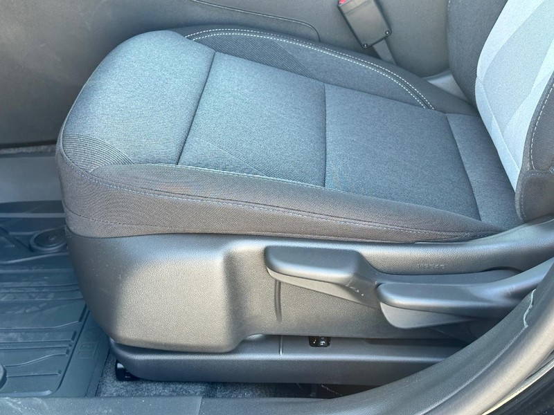 Chevrolet Trax Vehicle Full-screen Gallery Image 10