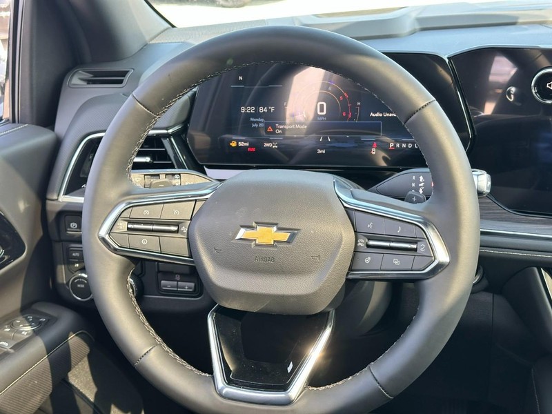 Chevrolet Tahoe Vehicle Full-screen Gallery Image 9