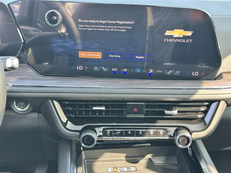 Chevrolet Tahoe Vehicle Full-screen Gallery Image 10