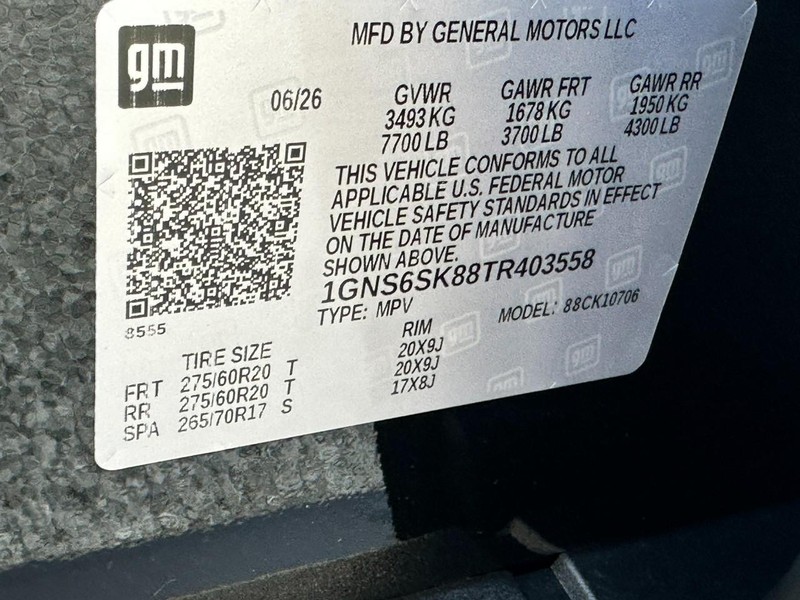 Chevrolet Tahoe Vehicle Full-screen Gallery Image 18