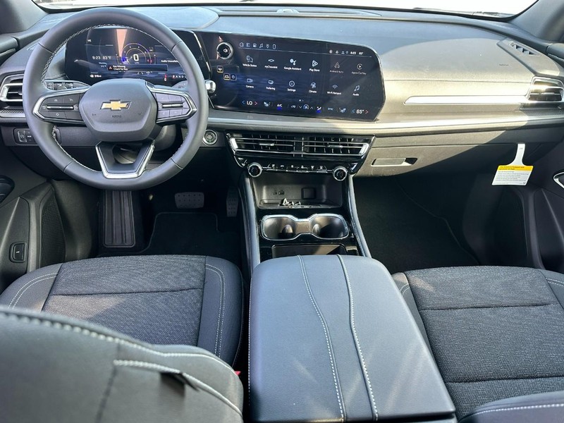 Chevrolet Traverse Vehicle Full-screen Gallery Image 6