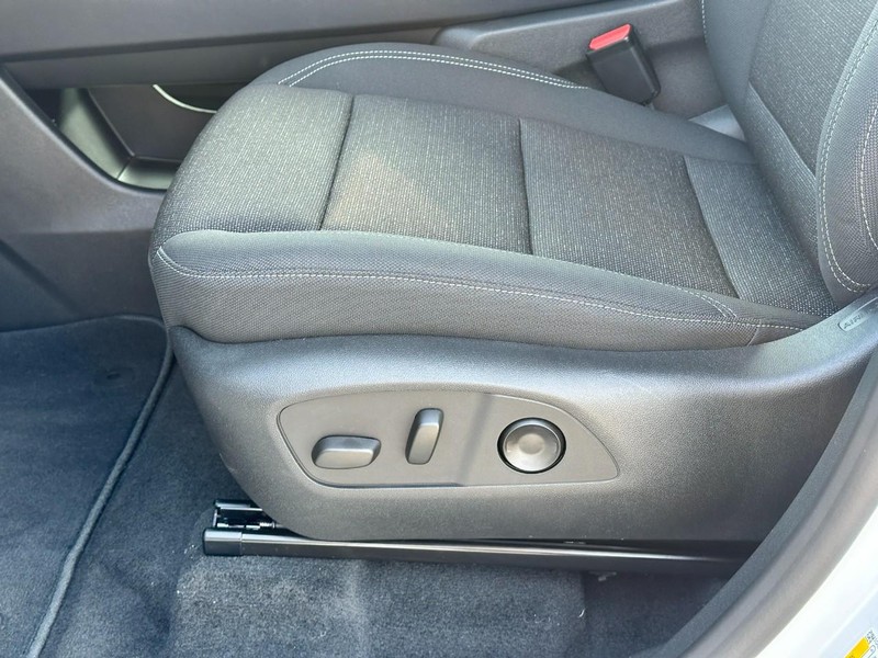 Chevrolet Traverse Vehicle Full-screen Gallery Image 11