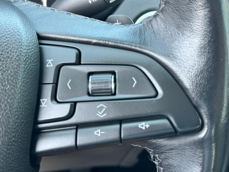 Cadillac XT4 Vehicle Full-screen Gallery Image 19