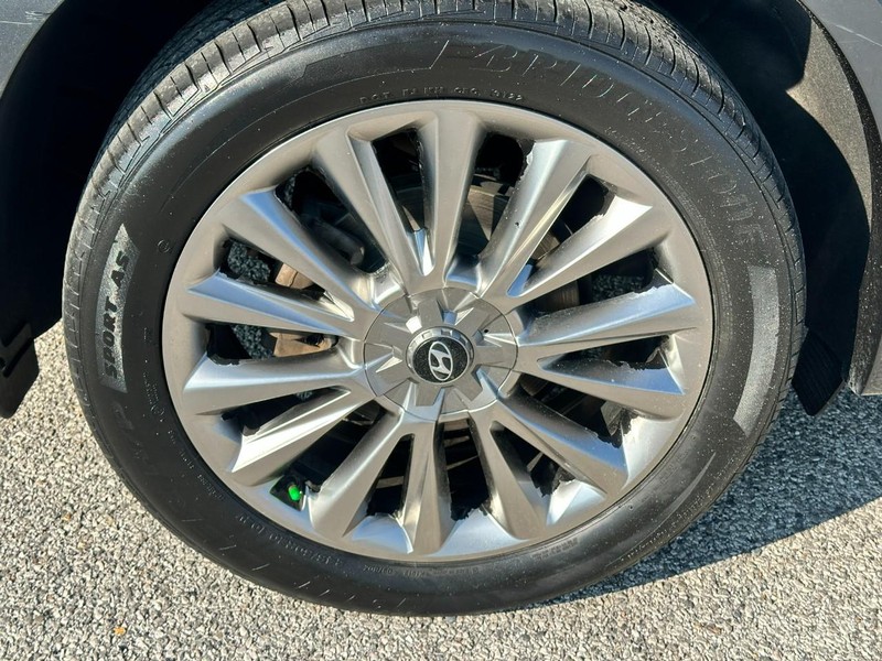 Hyundai Palisade Vehicle Full-screen Gallery Image 6