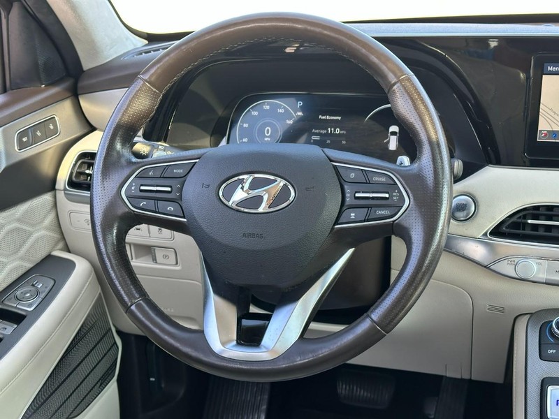 Hyundai Palisade Vehicle Full-screen Gallery Image 15
