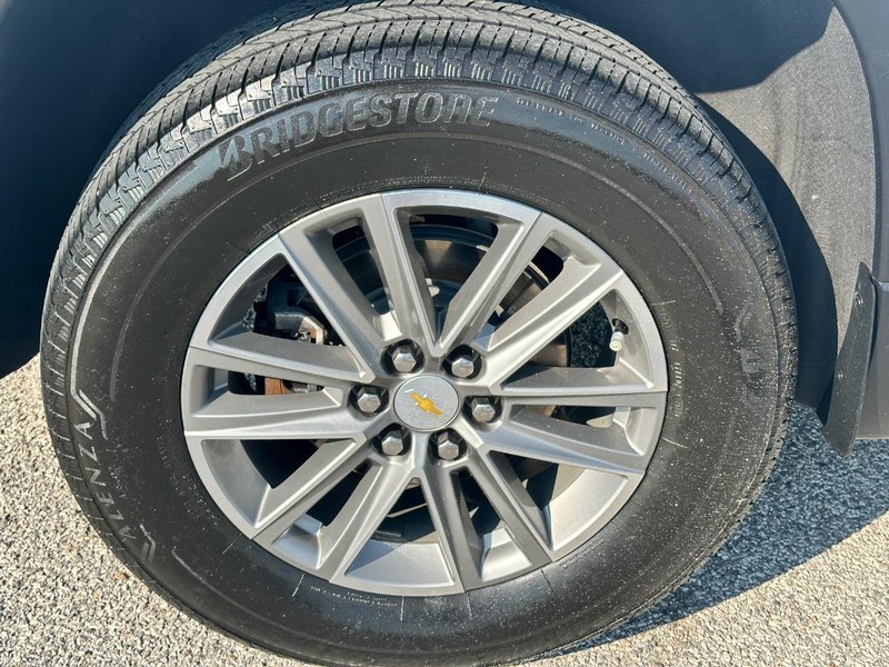 Chevrolet Traverse Vehicle Full-screen Gallery Image 7