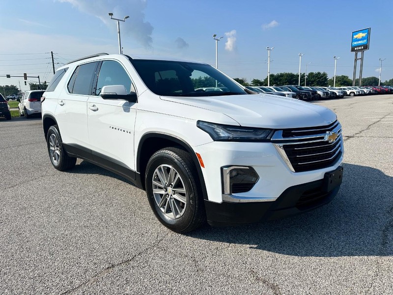 Chevrolet Traverse Vehicle Full-screen Gallery Image 8