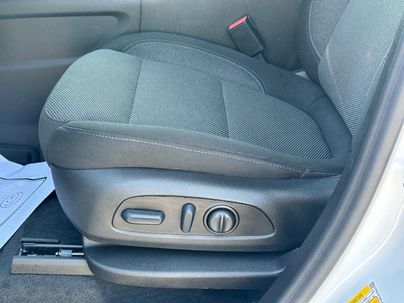 Chevrolet Traverse Vehicle Full-screen Gallery Image 18