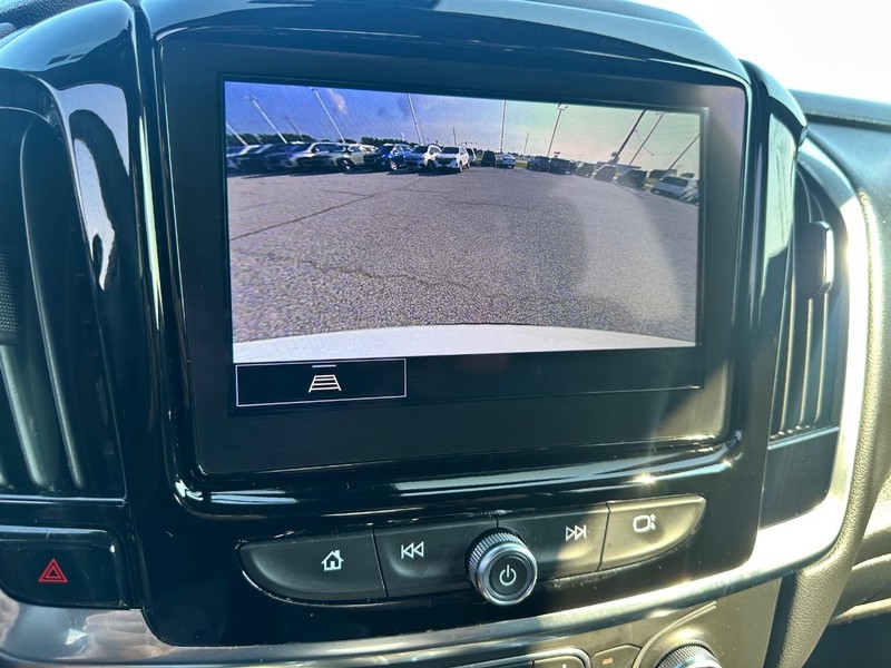 Chevrolet Traverse Vehicle Full-screen Gallery Image 23