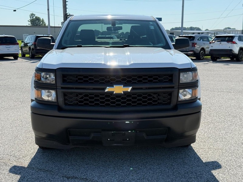 Chevrolet Silverado 1500 Vehicle Full-screen Gallery Image 9