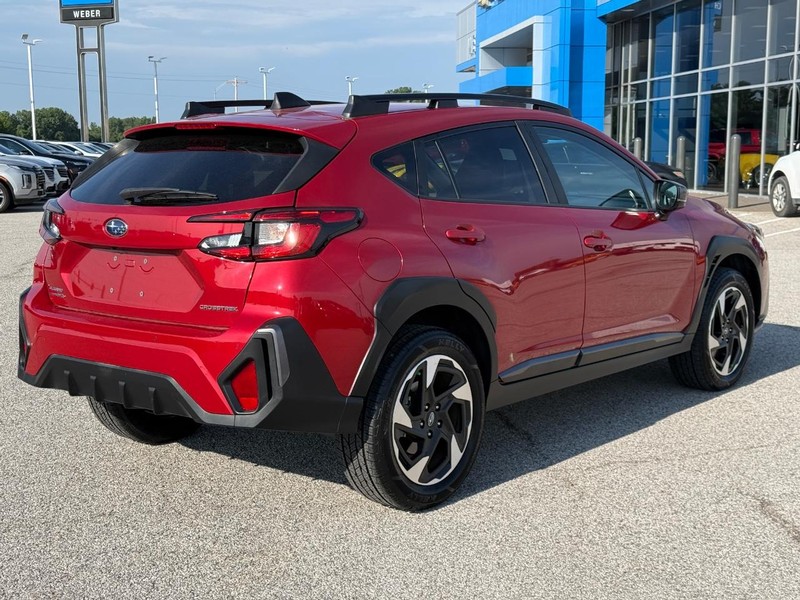 Subaru Crosstrek Vehicle Full-screen Gallery Image 6