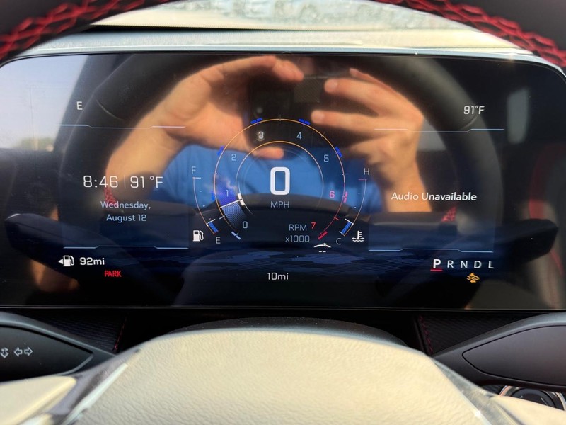 Chevrolet Equinox Vehicle Full-screen Gallery Image 15