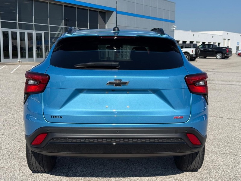 Chevrolet Trax Vehicle Full-screen Gallery Image 5