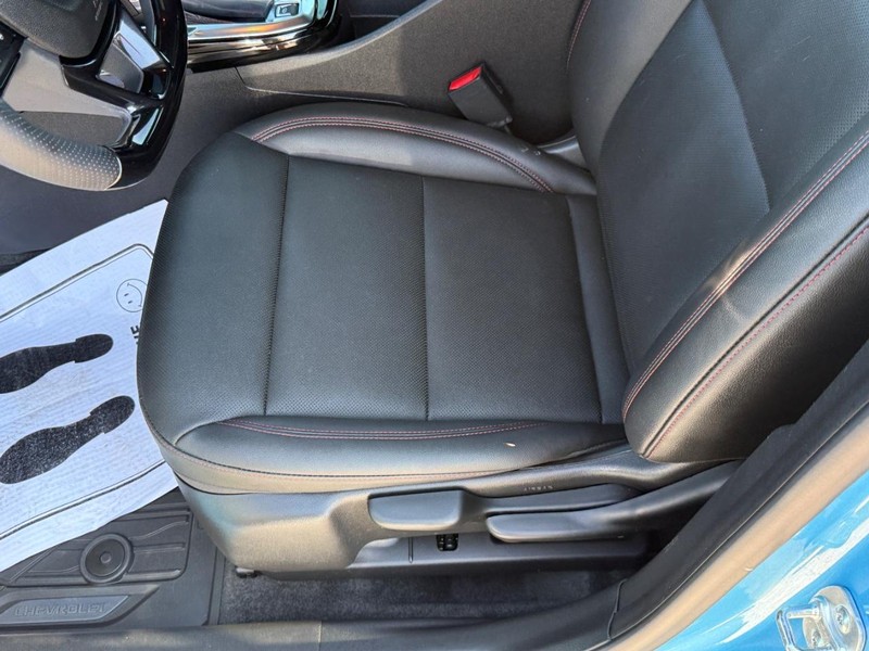 Chevrolet Trax Vehicle Full-screen Gallery Image 17