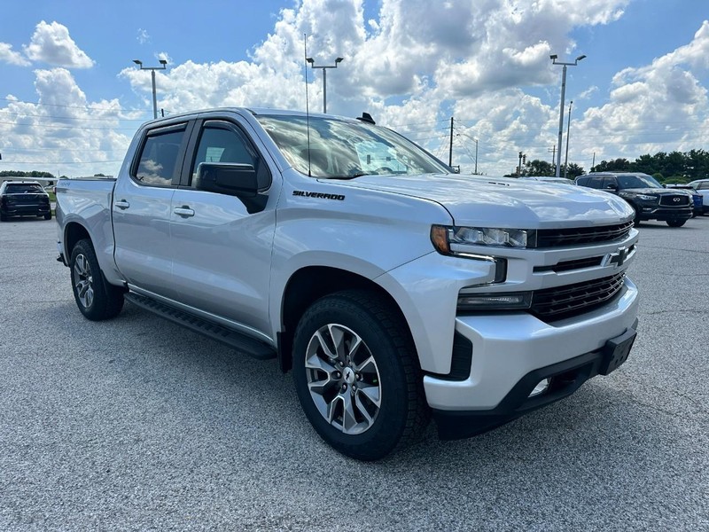 Chevrolet Silverado 1500 LTD Vehicle Full-screen Gallery Image 8